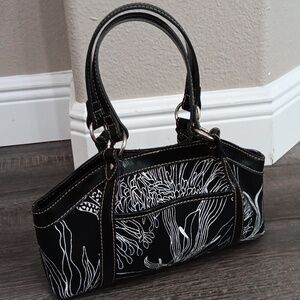 Liz Claiborne Elegant Black and White Handbag
